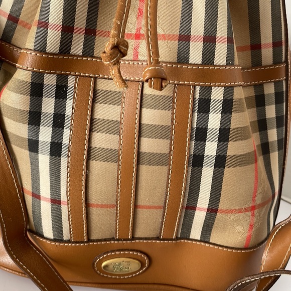 Authentic Burberry Nova Check Shoulder/Crossbody Bag. - Picture 16 of 16